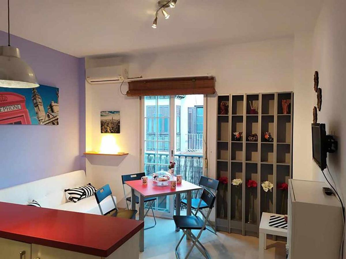 Charming Malaga Stay Walk To Top Sights Málaga Exterior foto